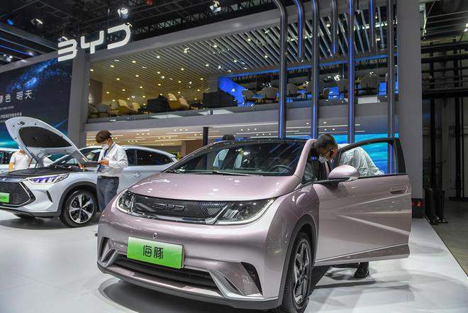 不怕冷、充电快、用10年！突破欧美封锁的钠电池2024年将爆发？(图4)