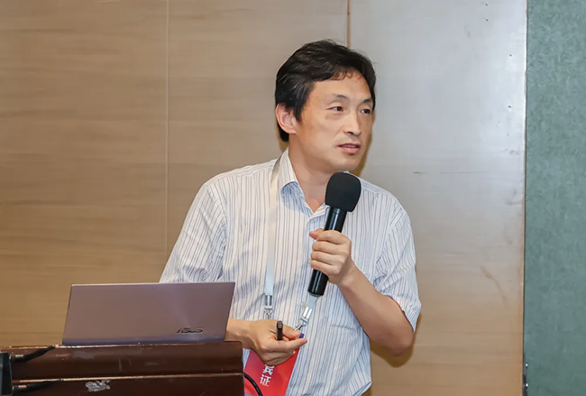 2024年国际汽车新材料大会储能电池新材料（燃料电池）分会举行(图5)