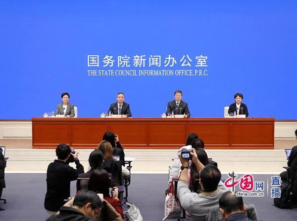中国发布丨2023年我国汽车产销量创新高新能源汽车销量增长379%(图1)