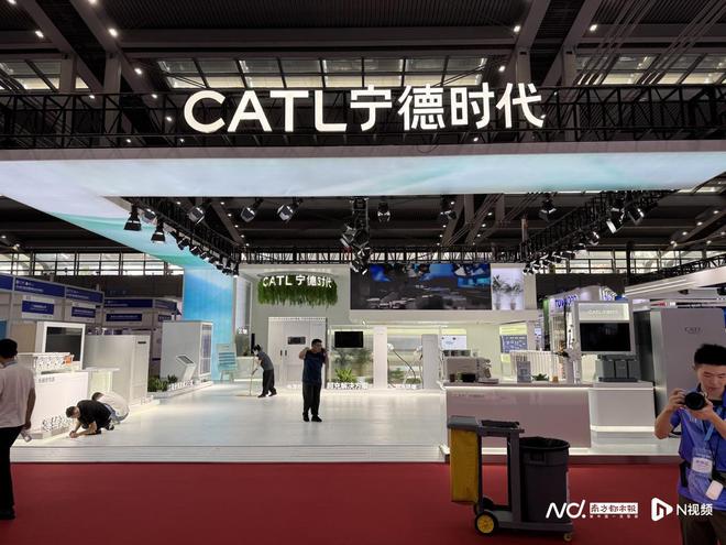 动力电池装车量谁强？宁王比亚迪分走近7成！这三家同比翻番(图2)