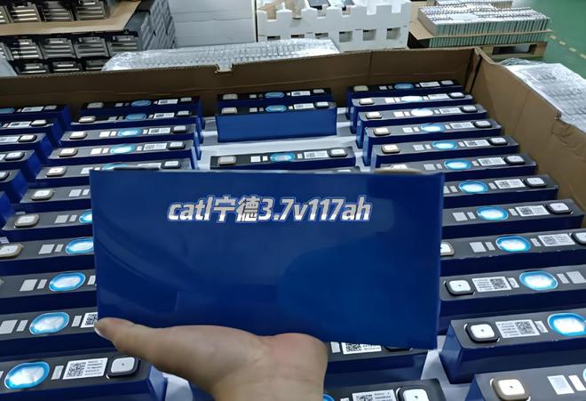韩国三大动力电池被越拉越远(图3)