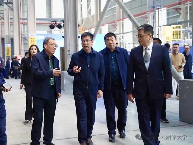 总投资20亿湘潭大学钠离子电池材料项目正式投产(图1)