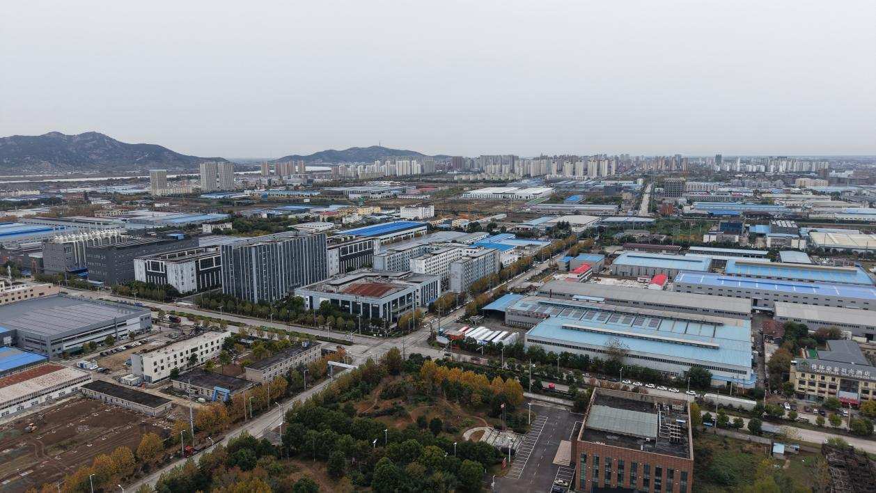 “工业厨房”烹出“产业盛宴”——探访怀远新材料产业集群的“风味”创新之路(图1)