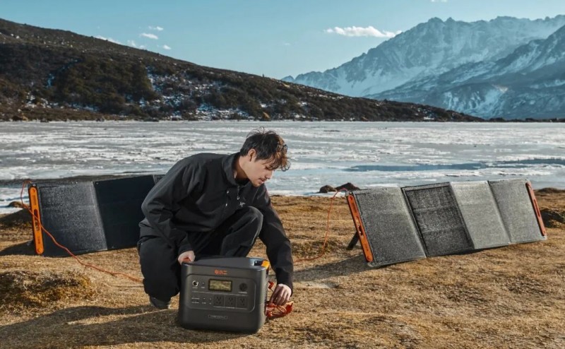 斩获2025高工金球奖“年度创新技术奖”华宝新能以硬核科技定义储能新高度(图2)