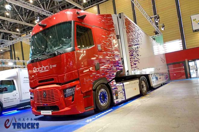 新款斯堪尼亚爆改长头卡车问世雷诺推出电驱桥重卡？Solutrans2025展会前沿盘点(图10)